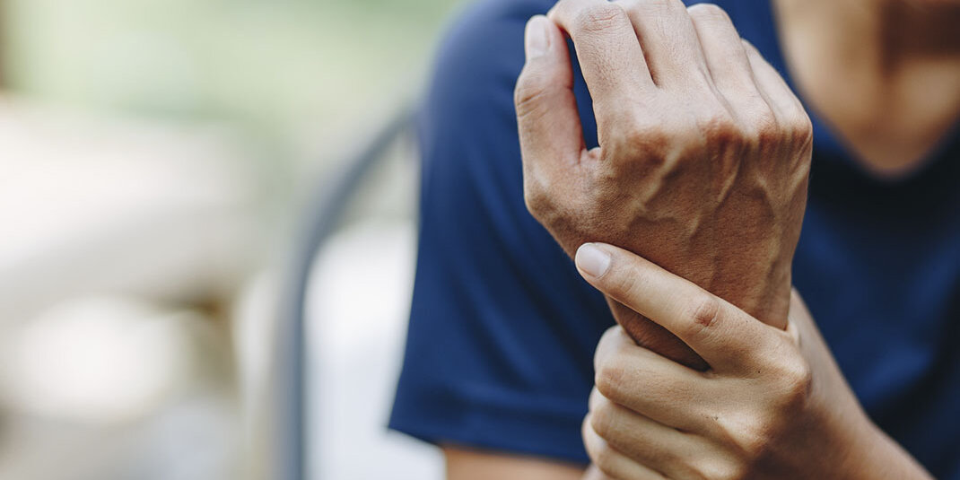 Artrite tem cura? como aliviar os sintomas da artrite?